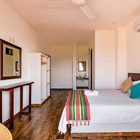 Punta Kai Hotel & Hostal Puerto Escondido  Room photo