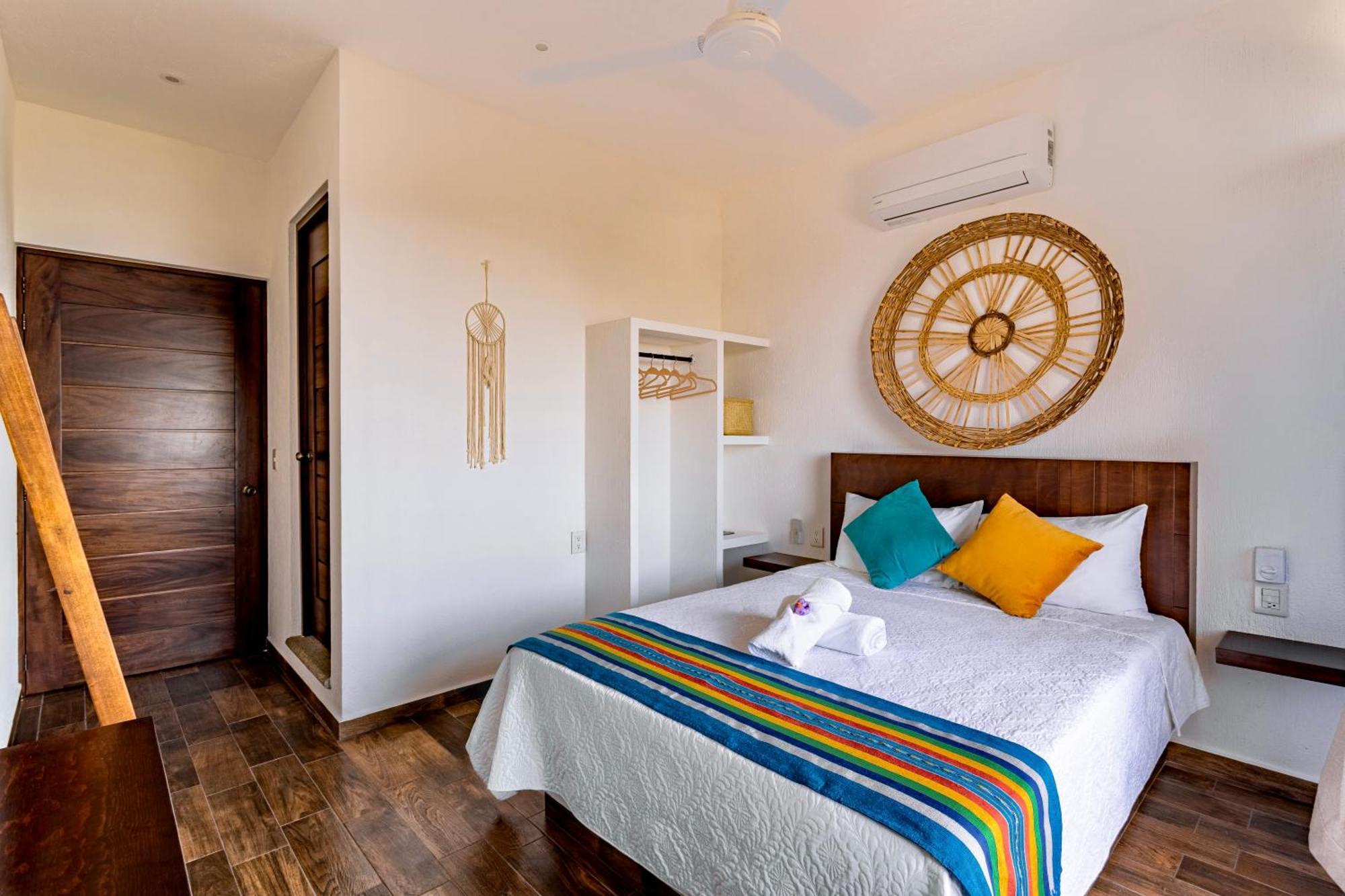 Punta Kai Hotel & Hostal Puerto Escondido  Room photo